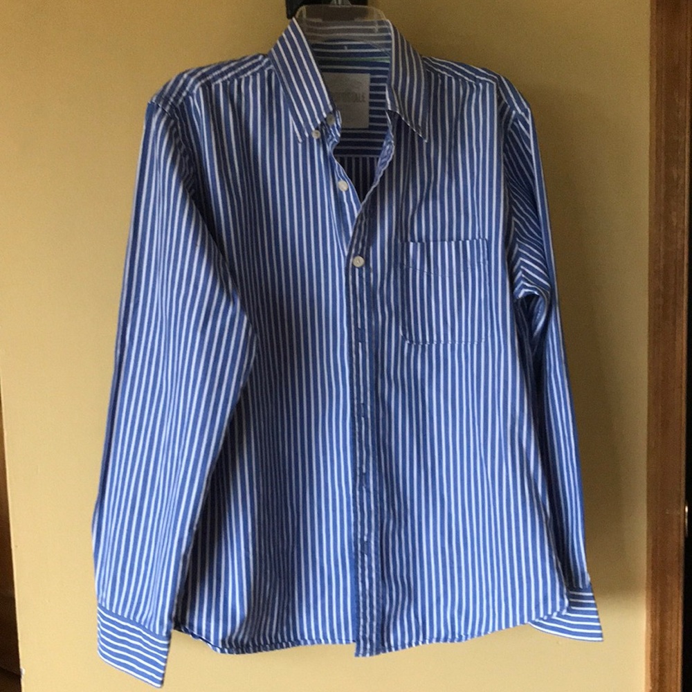Men’s dress shirt